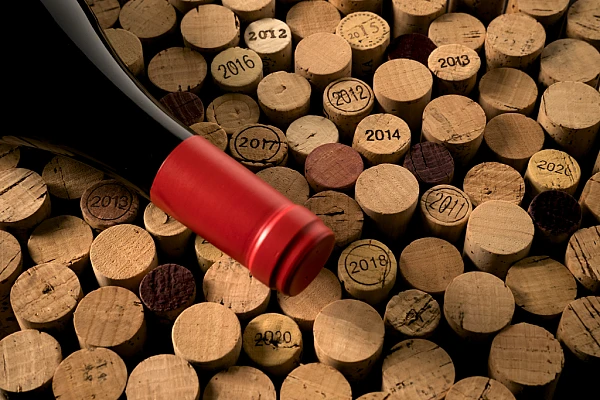 71% of the Top 100 Premium Brands in the USA are sealed with cork